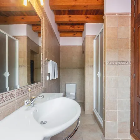 Joan Vich I Дом отдыха *