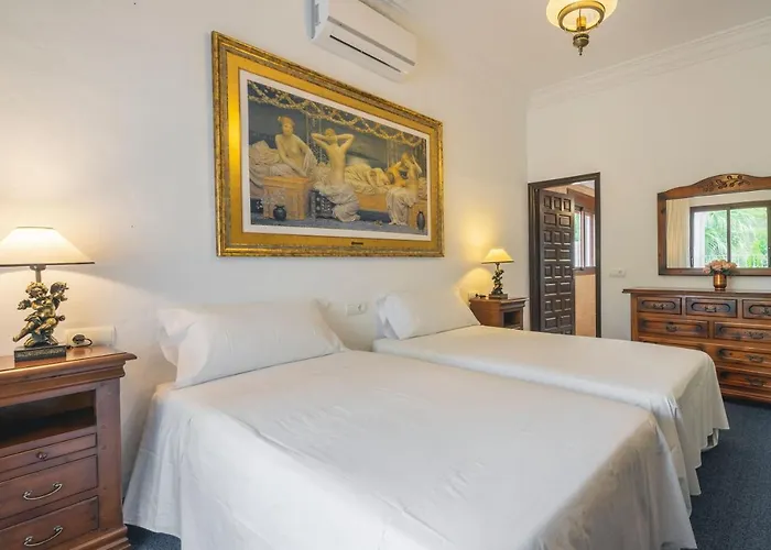 Joan Vich I בית נופש *